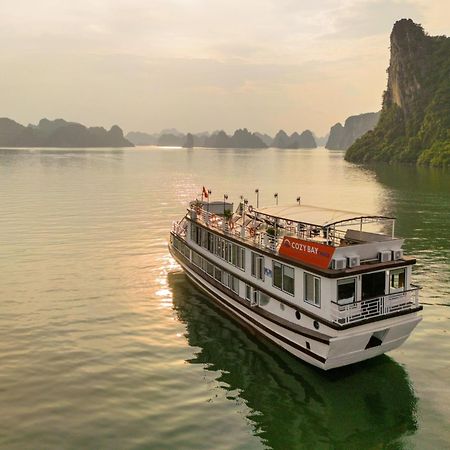 Cozy Bay Cruise Hotel Ha Long Exterior foto