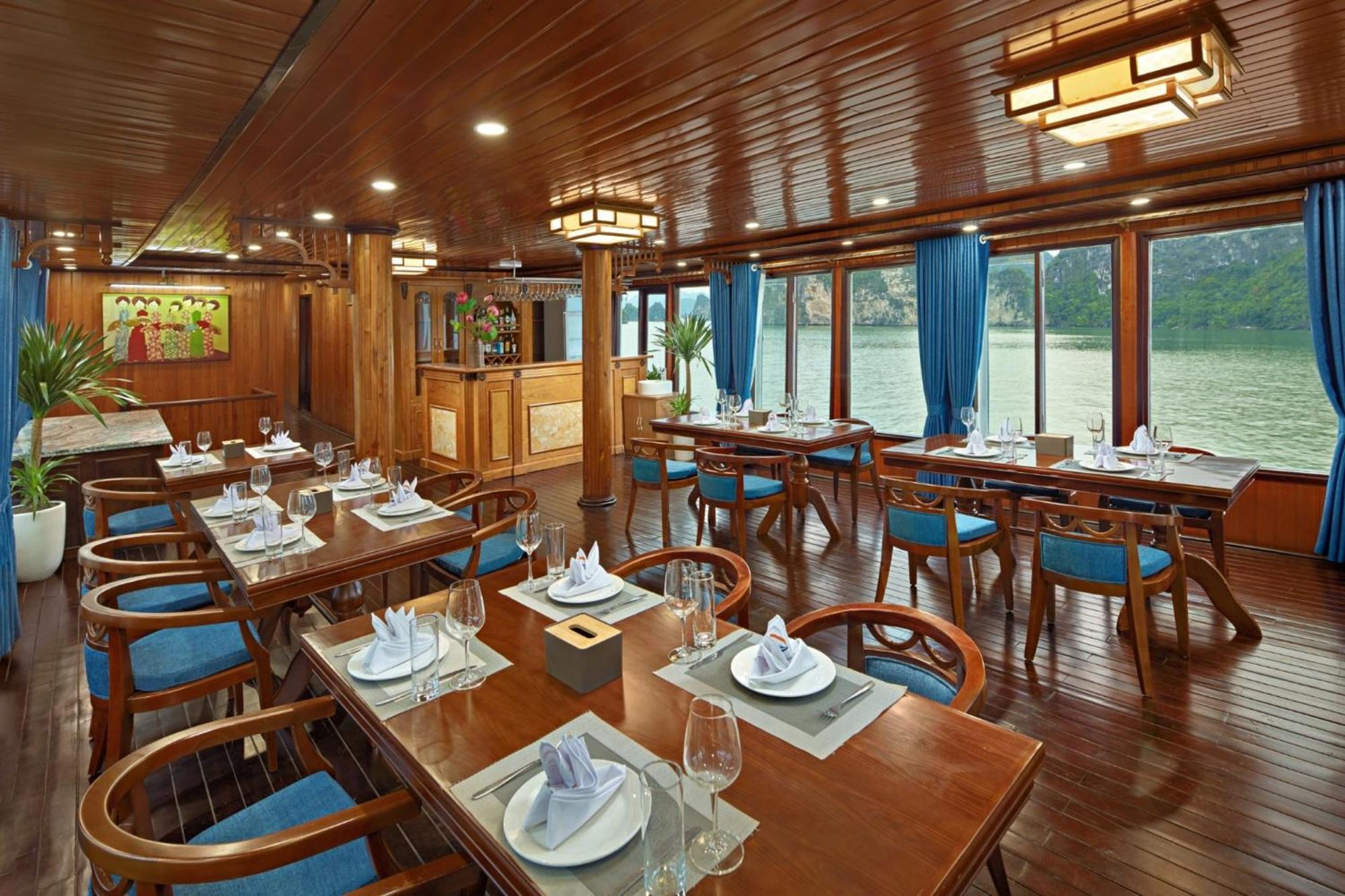 Cozy Bay Cruise Hotel Ha Long Exterior foto